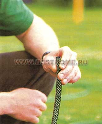 Для измерения длинных уклонов пользуйтесь резиновым шлангом